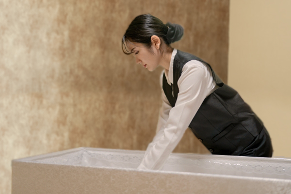 納棺　シルフィーリフト